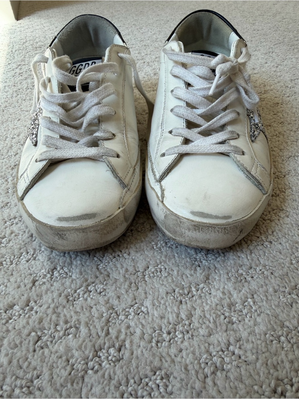 Gently Used Golden Goose Super Stars ⭐️ - Picture 4 of 11